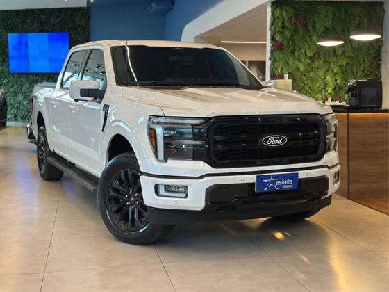 FORD F-150 5.0 V8 GASOLINA CD LARIAT BLACK FX4 AUTOMÁTICO